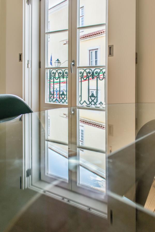 Design Apartment In Typical Alfama Lisboa Eksteriør bilde
