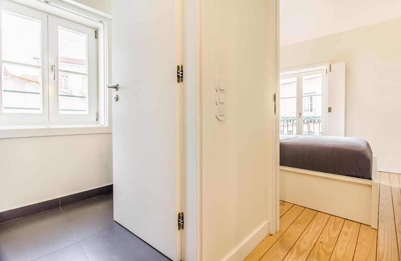 Design Apartment In Typical Alfama Lisboa Eksteriør bilde